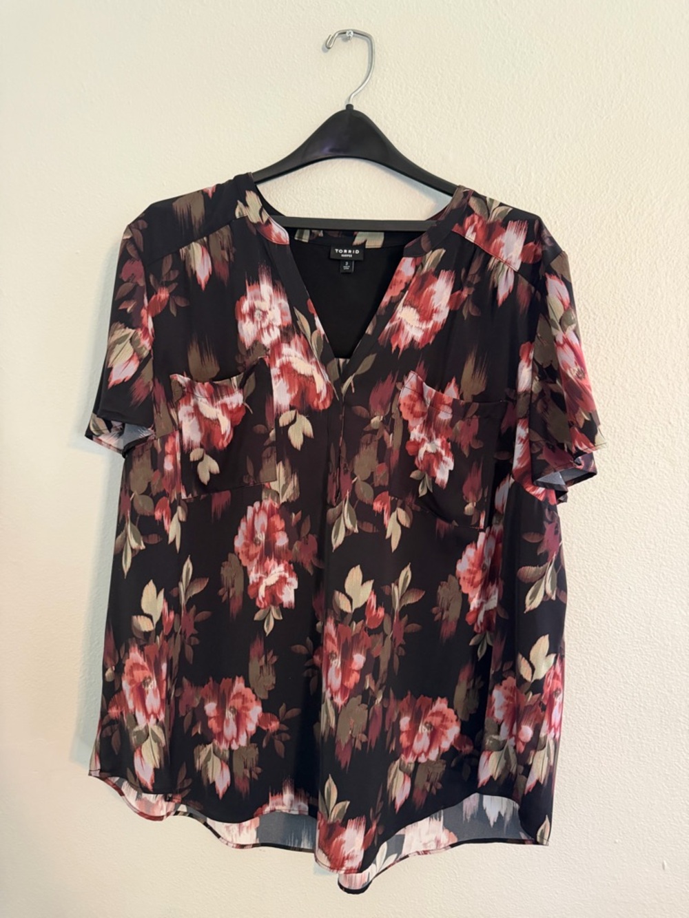 Torrid Harper Studio Crepe Flutter Sleeve Blouse Floral Black Size 3